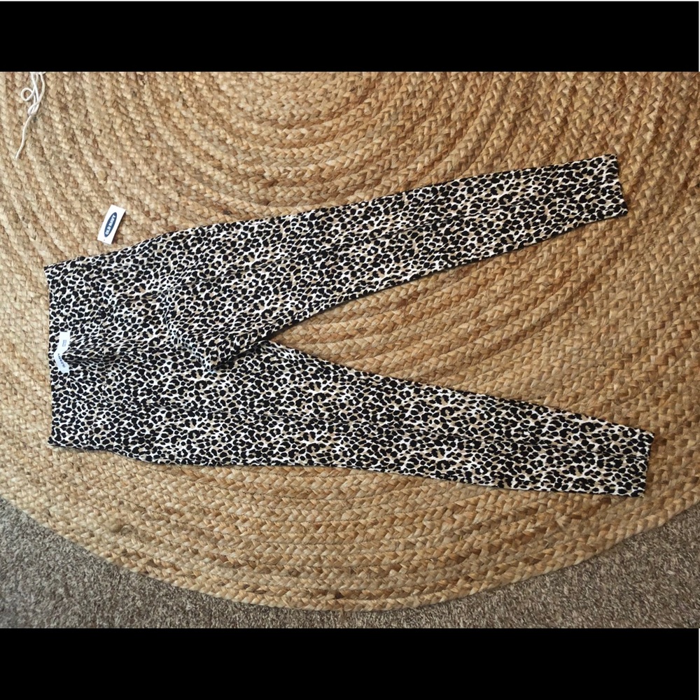 High waisted leggings
